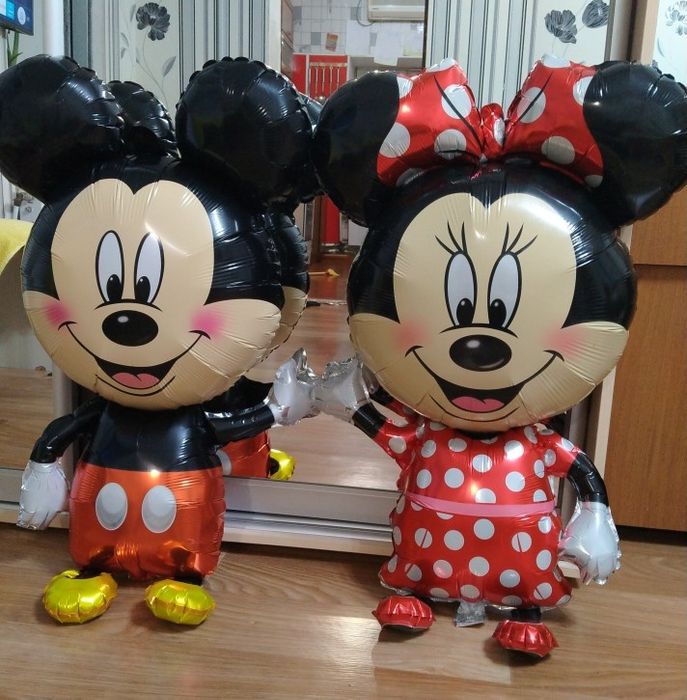 Baloane 112cm x 46 cm Mickey/Minnie 25 lei bucata