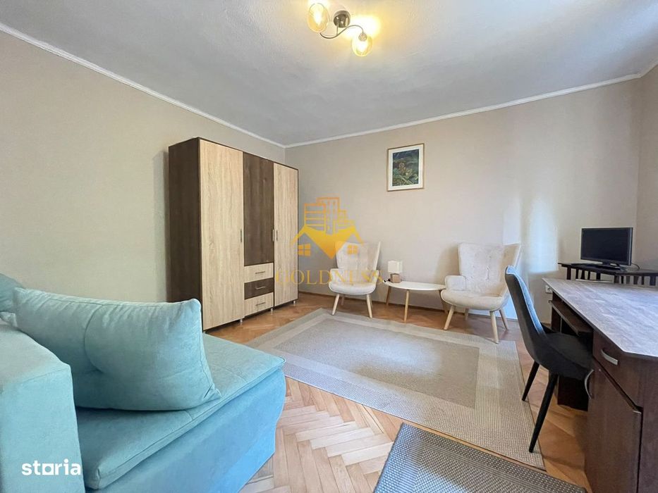 Casa Ultracentral Piata Muzeului ! 100 mp total 4 camere 3 nivele!