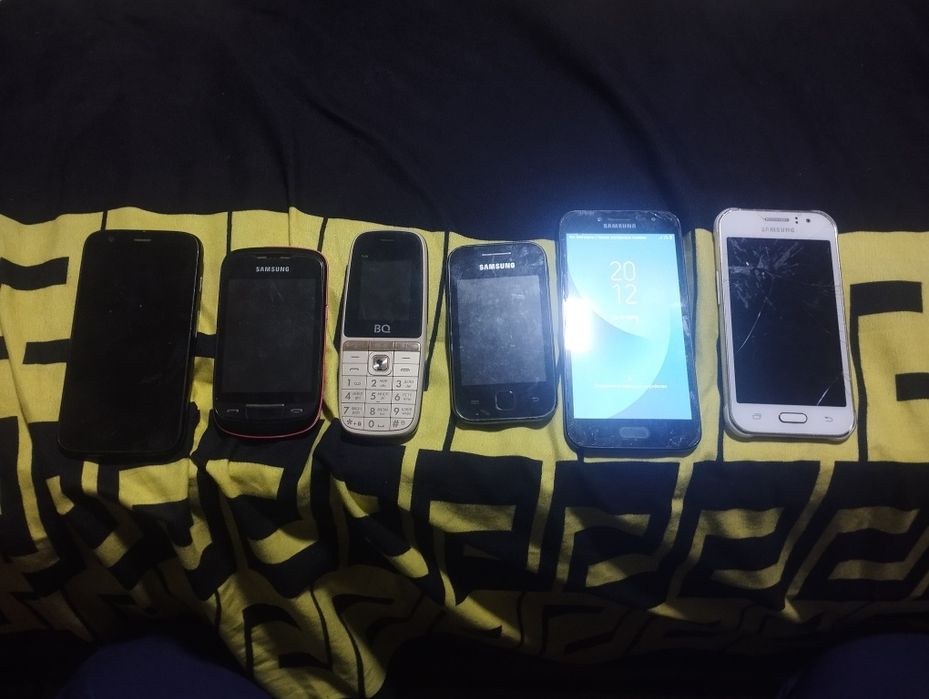 Телефоны на запчаст или