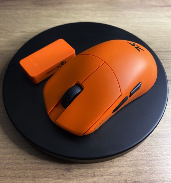 Lamzu Maya X Fnatic edition 8k mouse-ul pentru calculator