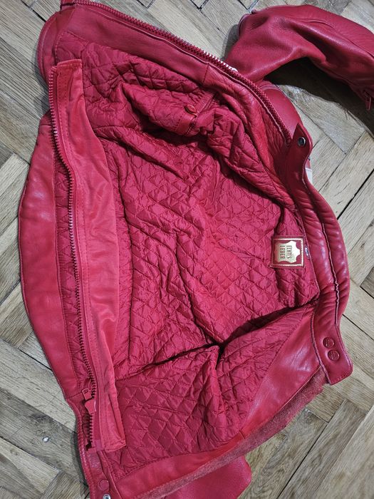 Vând geaca moto dama