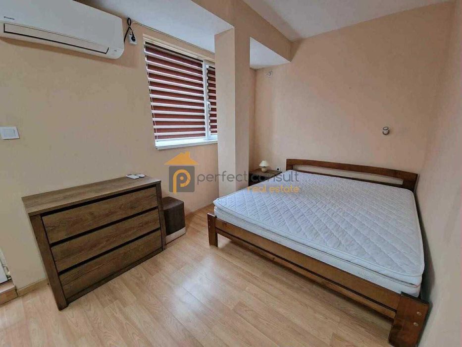 Едностаен апартамент във Въстанически