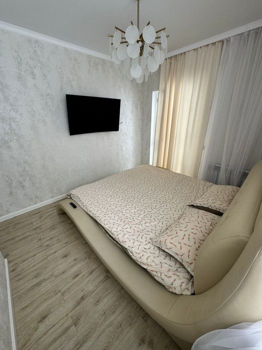 Кровать для спальни