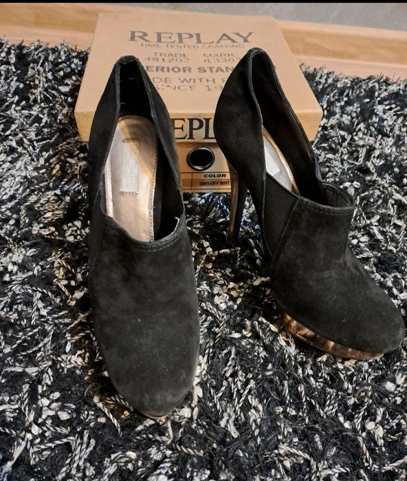 Replay черни токчета със златно