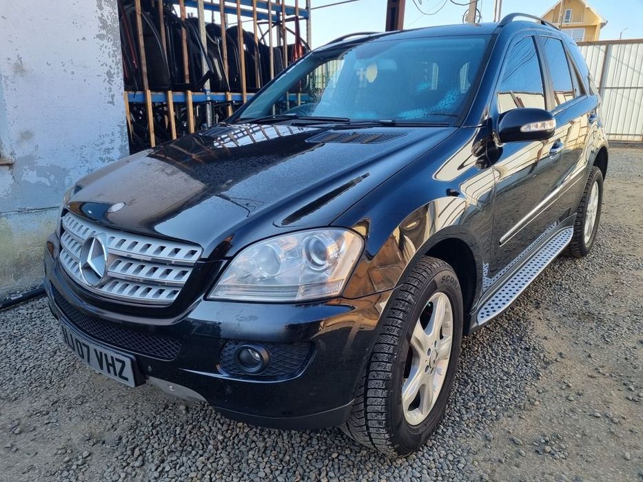 Broasca usa dreapta spate Mercedes ML W164 2005 - 2008 SUV 4 Usi (1200)