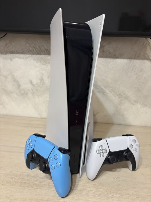 Playstation 5 Disk PS5 Disk in garantie, cu jocuri FIFA 26 Fortnite Minecraft Roblox