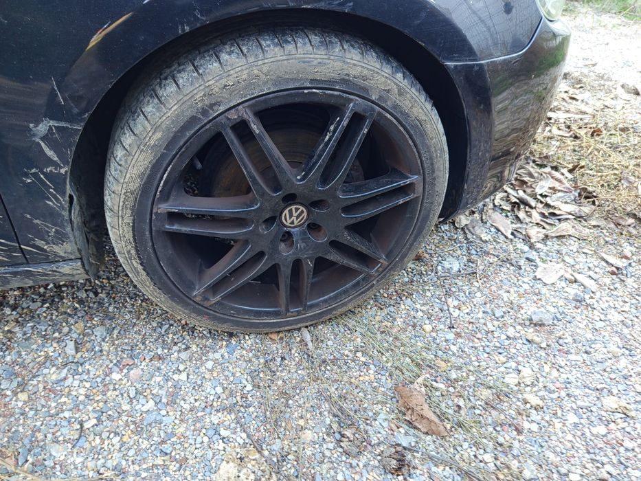 Фолксваген Голф 6 1.4 TSi 2011 год