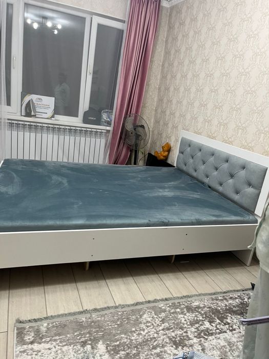 Срочно продам кровать торг есть