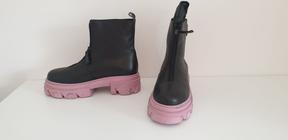 Bocanci dama Rage Age