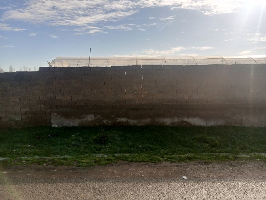 Тўй тепа Нурафшон шахрида Ташкент вилояти4 сўтик ер участкаси сотилади