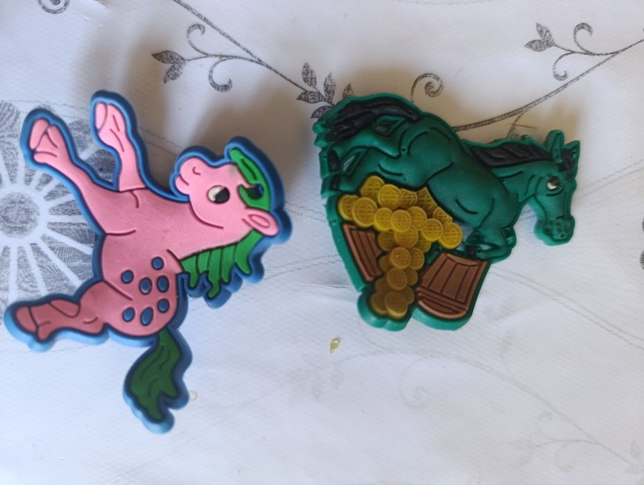 Магнитики на холодильник