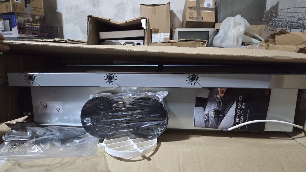 Абсорбатор за вграждане AEG DPB3932S 90cm