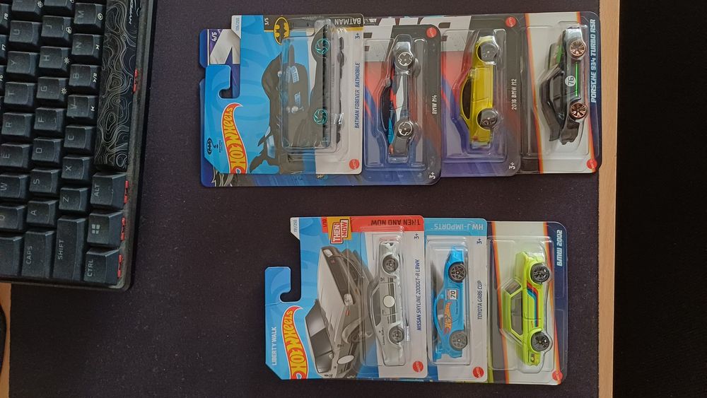 Hot Wheels колички