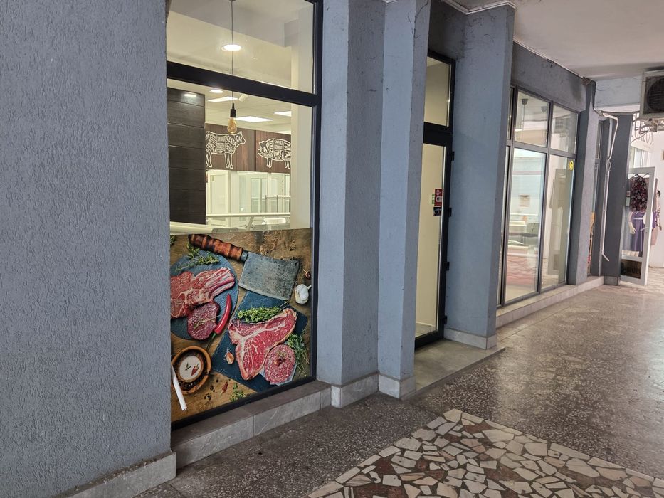 Vând/închiriez spațiu comercial
