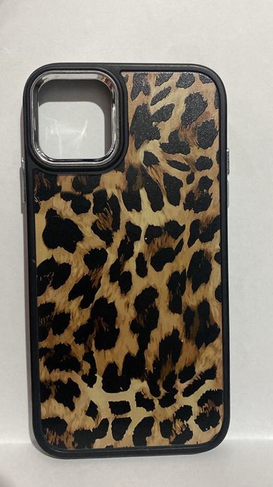 husa leopard iphone 11 impecabila