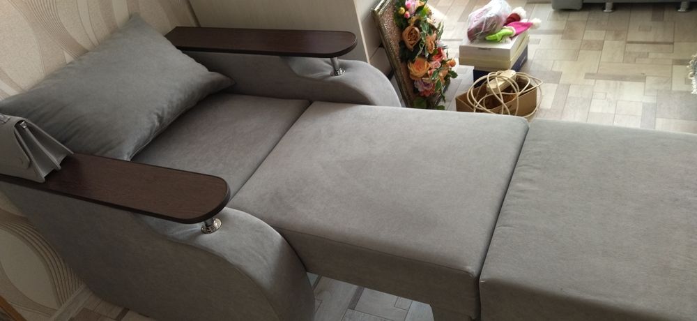 Продам Стенка Креслокровать