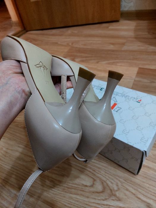 Босоножки туфли 38 разм