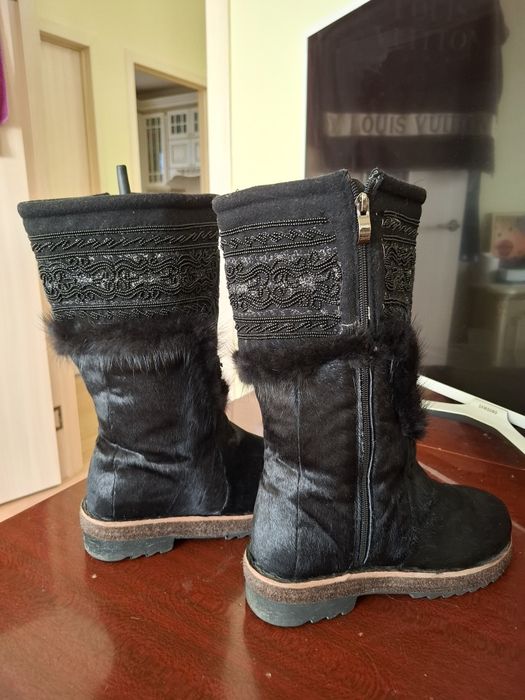 Продам сапоги "Унты"