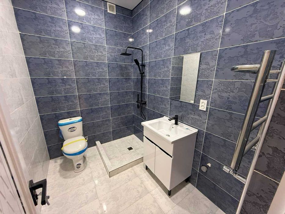 Под ключ! Уч Кахрамон постдан кирганда, Гишткуприкда коттедж.