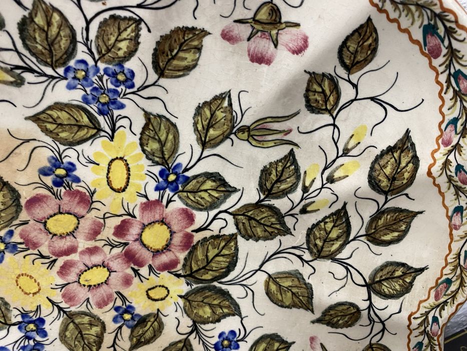 Старо италианско пано за стена от порцелан