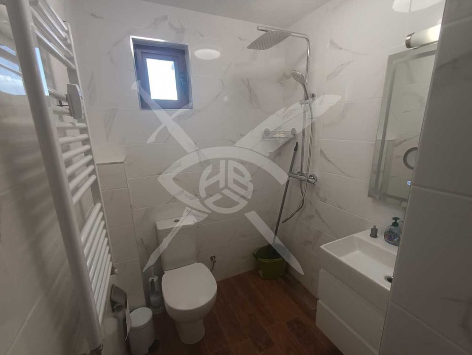 Продава се Двустаен апартамент в София, Център - 45 кв.м за 3667 €/кв.м - Снимка #2