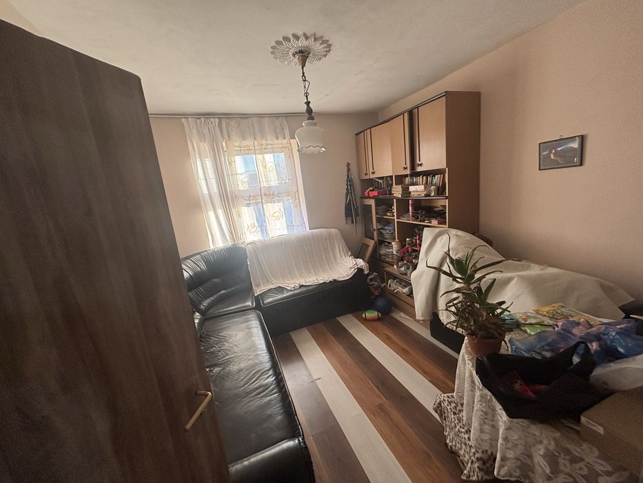 Продава се Къща в Стралджа - 850 кв.м за 27 €/кв.м - Снимка #5