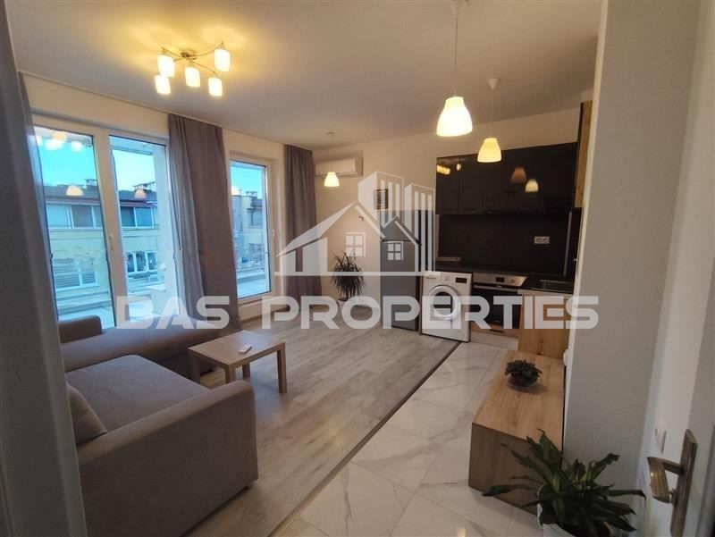 Продава се Двустаен апартамент в София, Гео Милев - 98 кв.м за 1348 €/кв.м - Снимка #2