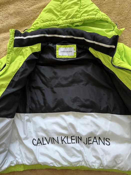 Calvin Klein яке