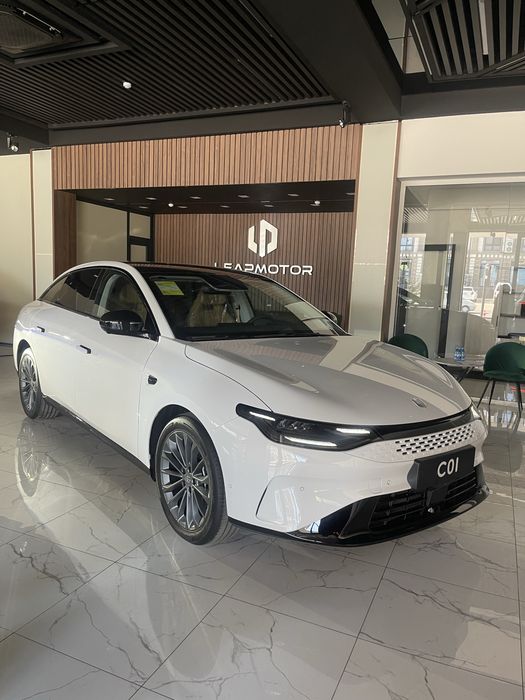 Leapmotor c01 gibrid 2-pozitsiya