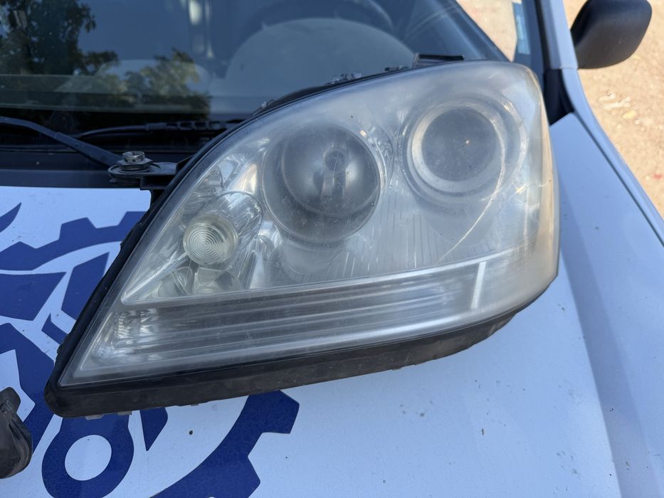 Фарове Mercedes ML W164