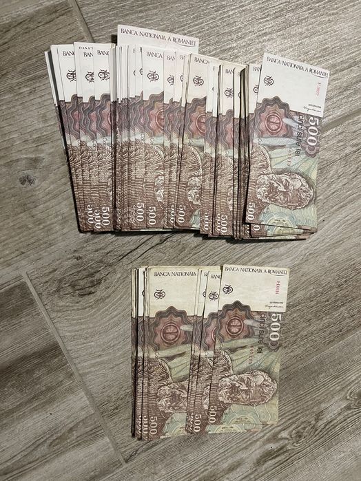 Bacnote și monezi vechi