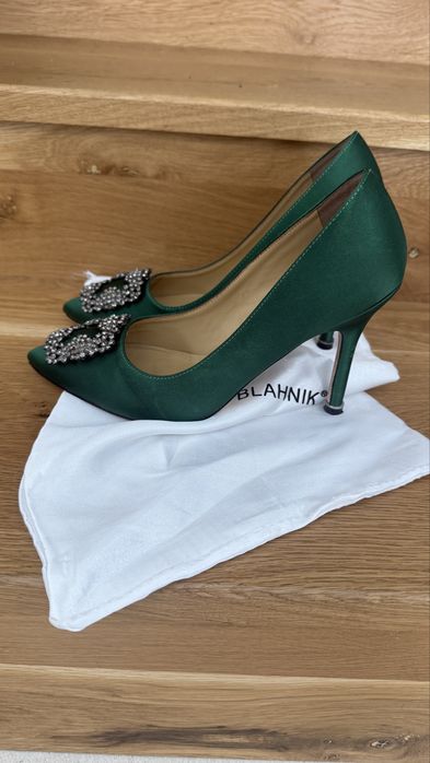 Manolo Blahnik-дамски обувки