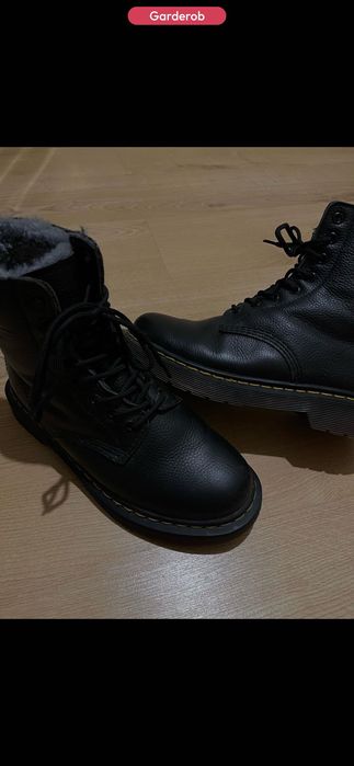 Утепленные ботинки Dr.Martens