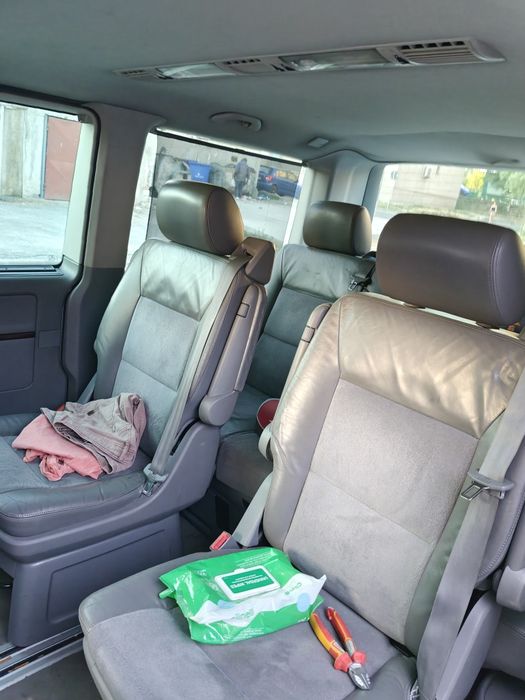 T5 Multivan 2004 motor 2.5 cu 174 cp .