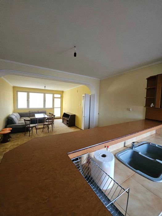 Продава се Тристаен апартамент в Казанлък - 83 кв.м за 1414 €/кв.м - Снимка #4