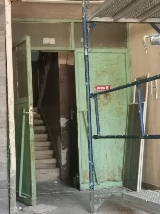 Входна врата (портал).