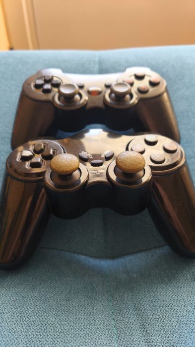 Lot 2 Controlere PS3 & PC