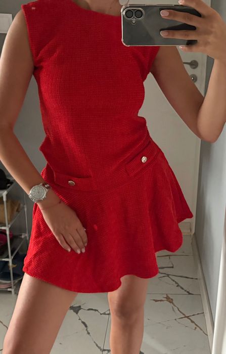 Червена рокля ZARA