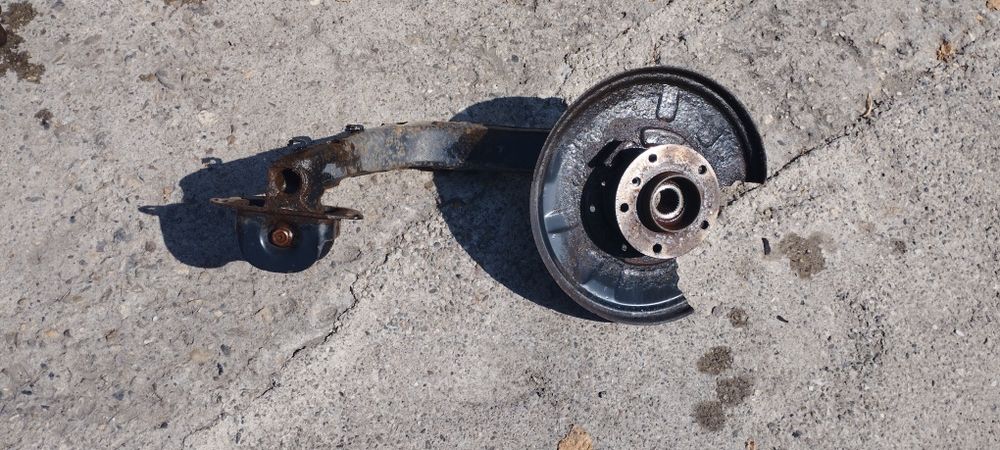 BMW 330XD на части