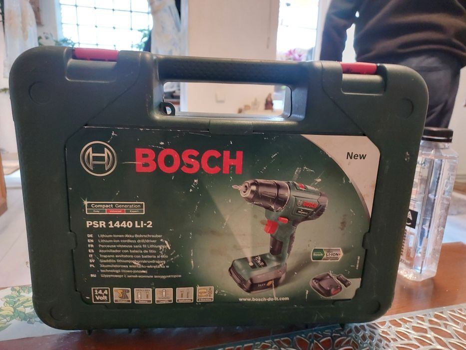 Vand bormasinà Bosh 18 V