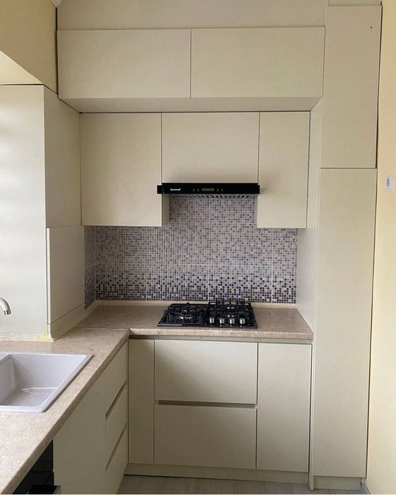 Мебел на заказ 800 000 кв.м