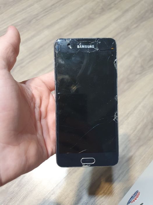 Samsung a5 DUOS с разбитым экраном