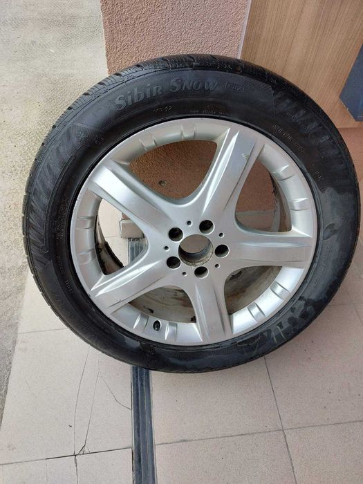 Гуми с джанти за Мерцедес 255/50/19