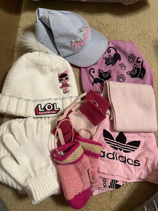 Продам головные уборы