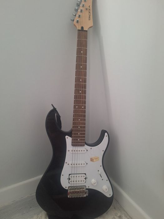 Yamaha pacifica 112j электрогитара