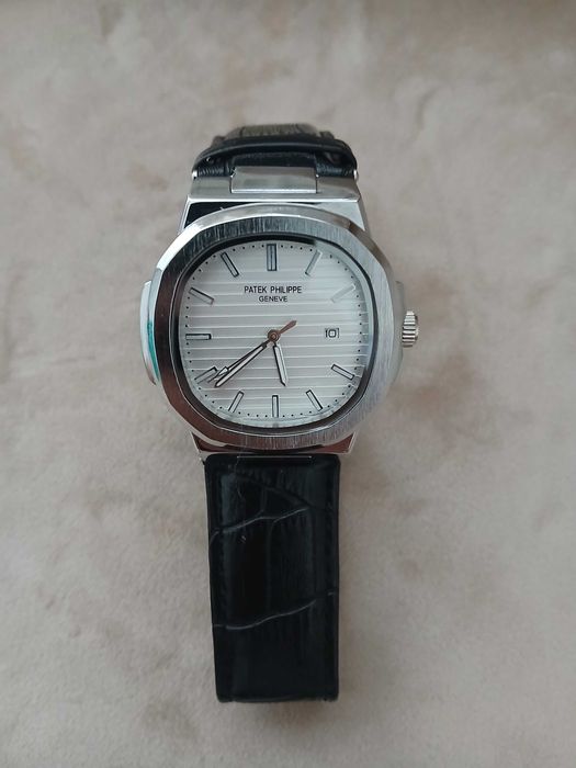 Patek Philippe Nautilus (Классический стиль)