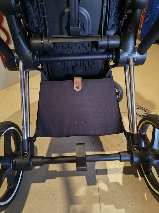 Шаси Cybex Priam 4 Chrome Brown с основа за седалка