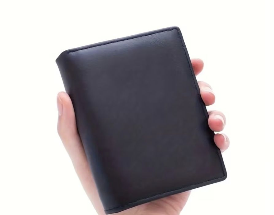 Истински кожен компактен портфейл