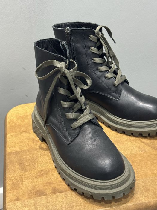 Ботинки 38 размер