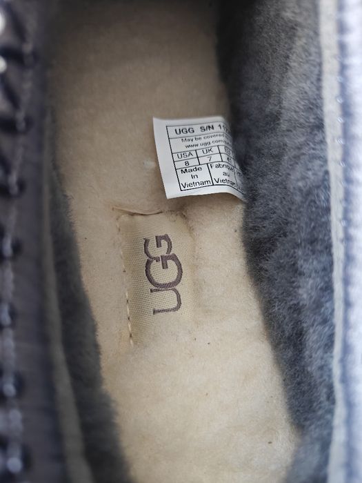 UGG Tazz 40-41 NOI la cutie
